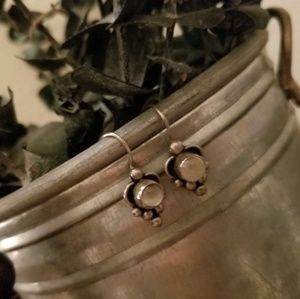 Sterling Silver Earrings w/Moonstone
